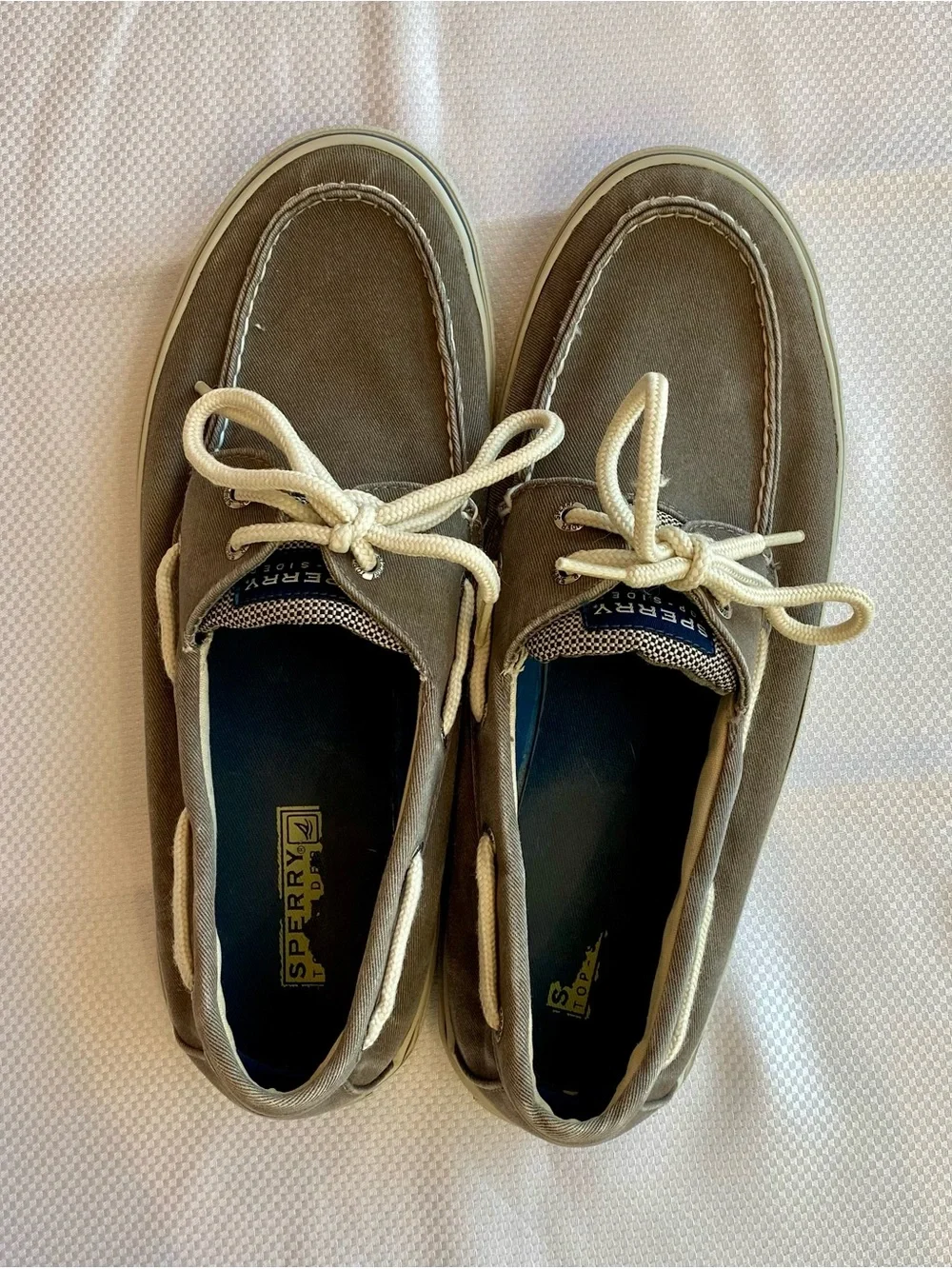 Sperry Men's Grey Canvas Boat Shoes with Cream Laces size 10.5